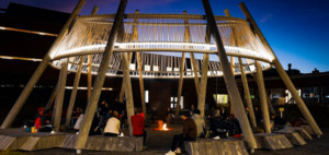 Ishkadowean courtyard at night