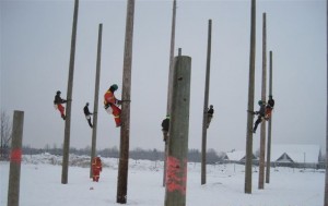 Algonquin College Powerline Technician Students practicing their skills