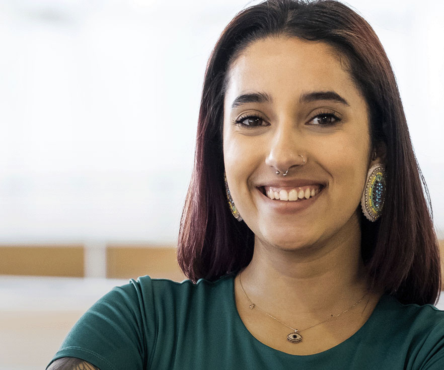 portrait of Shelina on campus